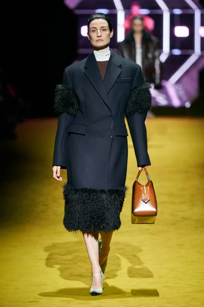 Look 36
